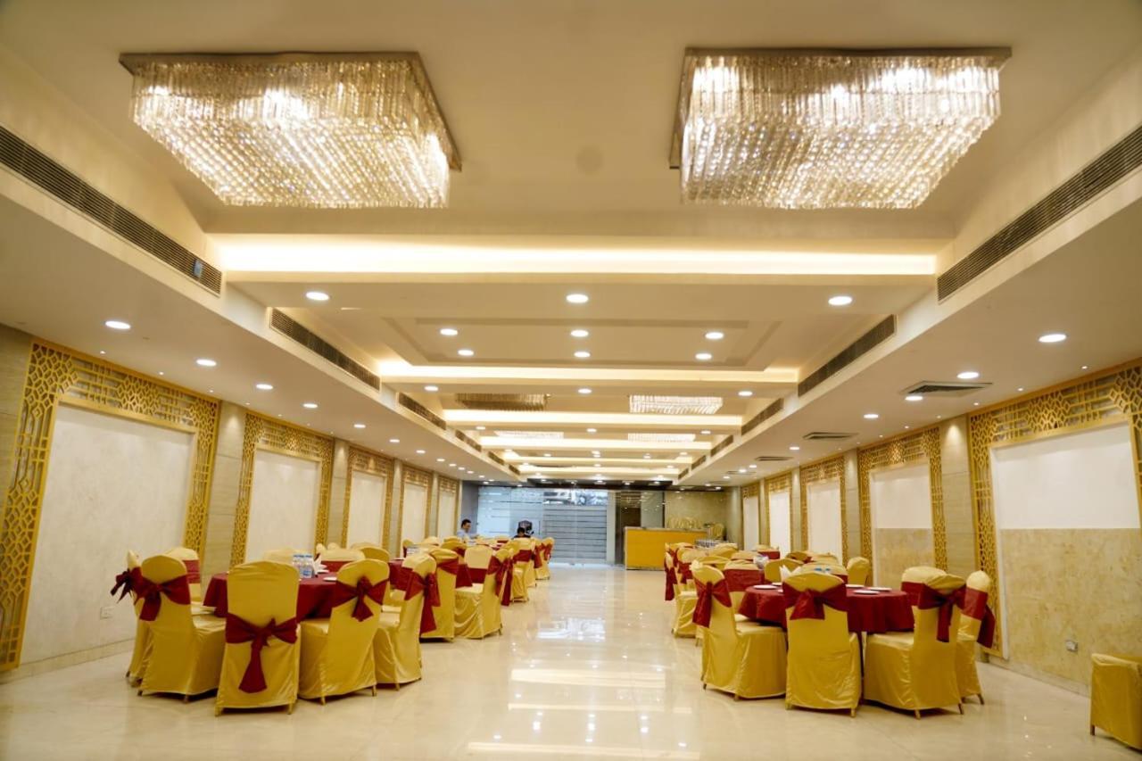Hotel King'S Way Amritsar Exterior photo